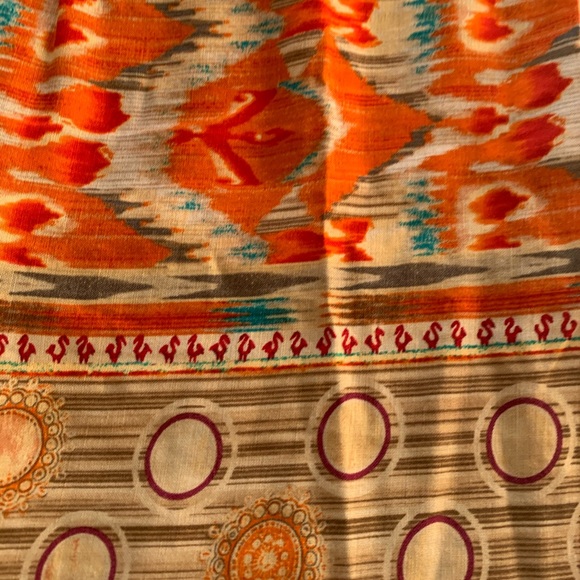 Amazing colors! Love this skirt! - Picture 6 of 6